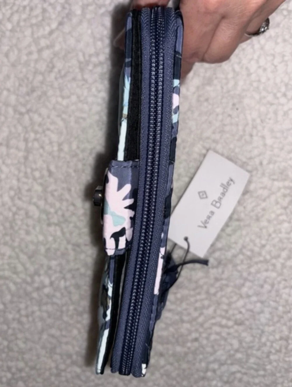 Vera Bradley Nwt Wallet - Picture 11 of 12